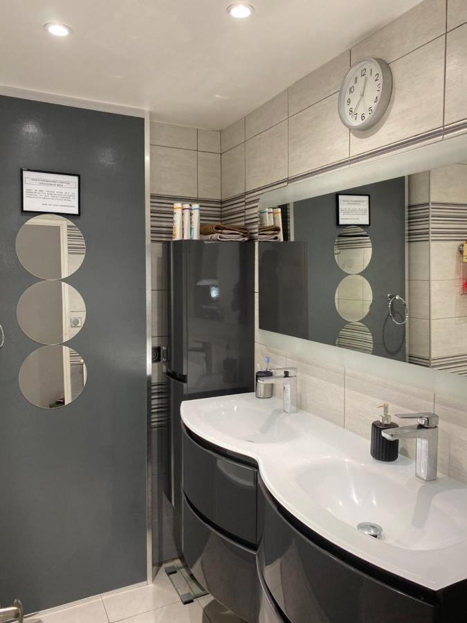 Residence Zola 2 Вильорбан Екстериор снимка