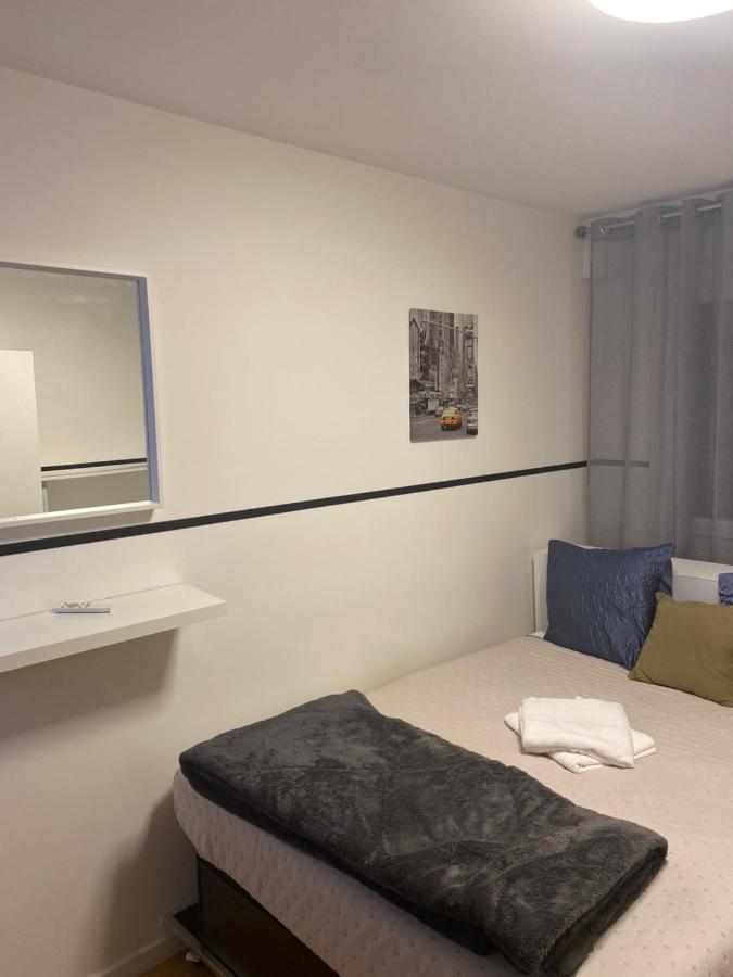 Residence Zola 2 Вильорбан Екстериор снимка
